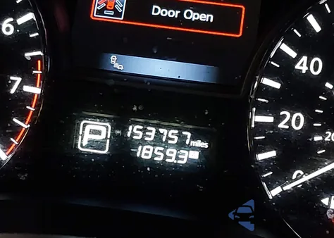 2015 Nissan Pathfinder Platinum from USA, damaged, VIN 5N1AR2MM1FC718825